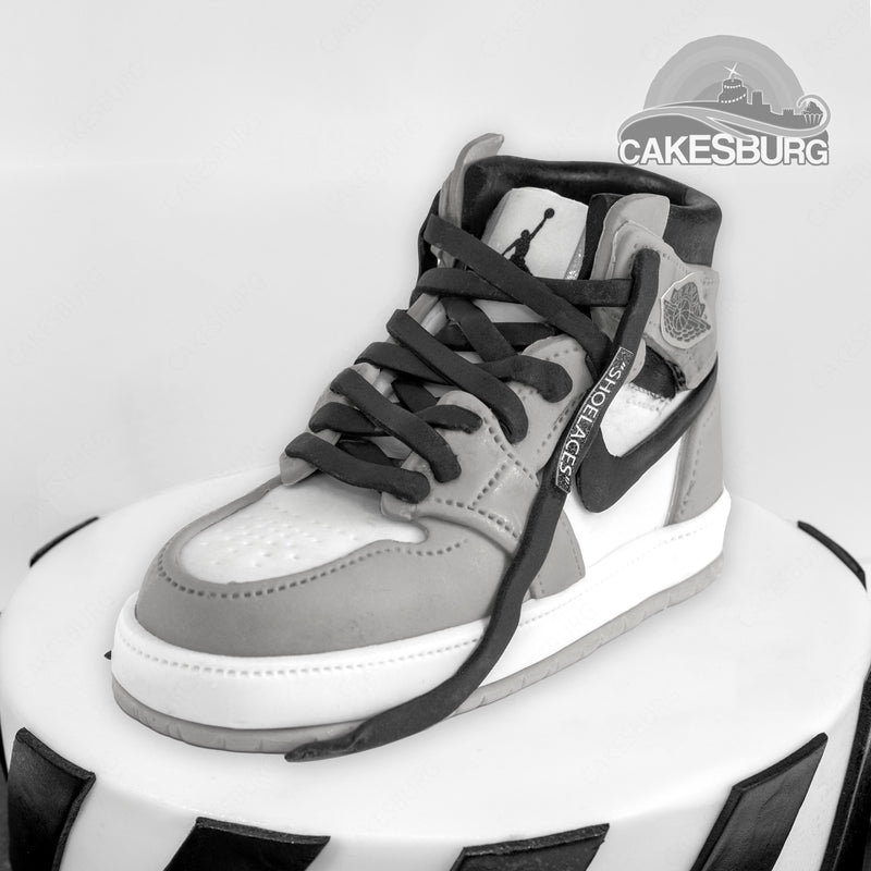 Air Jordan 1 Trainer Shoe Cake - Grey