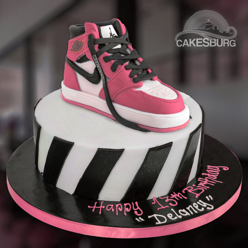 Air Jordan 1 Trainer Shoe Cake - Pink