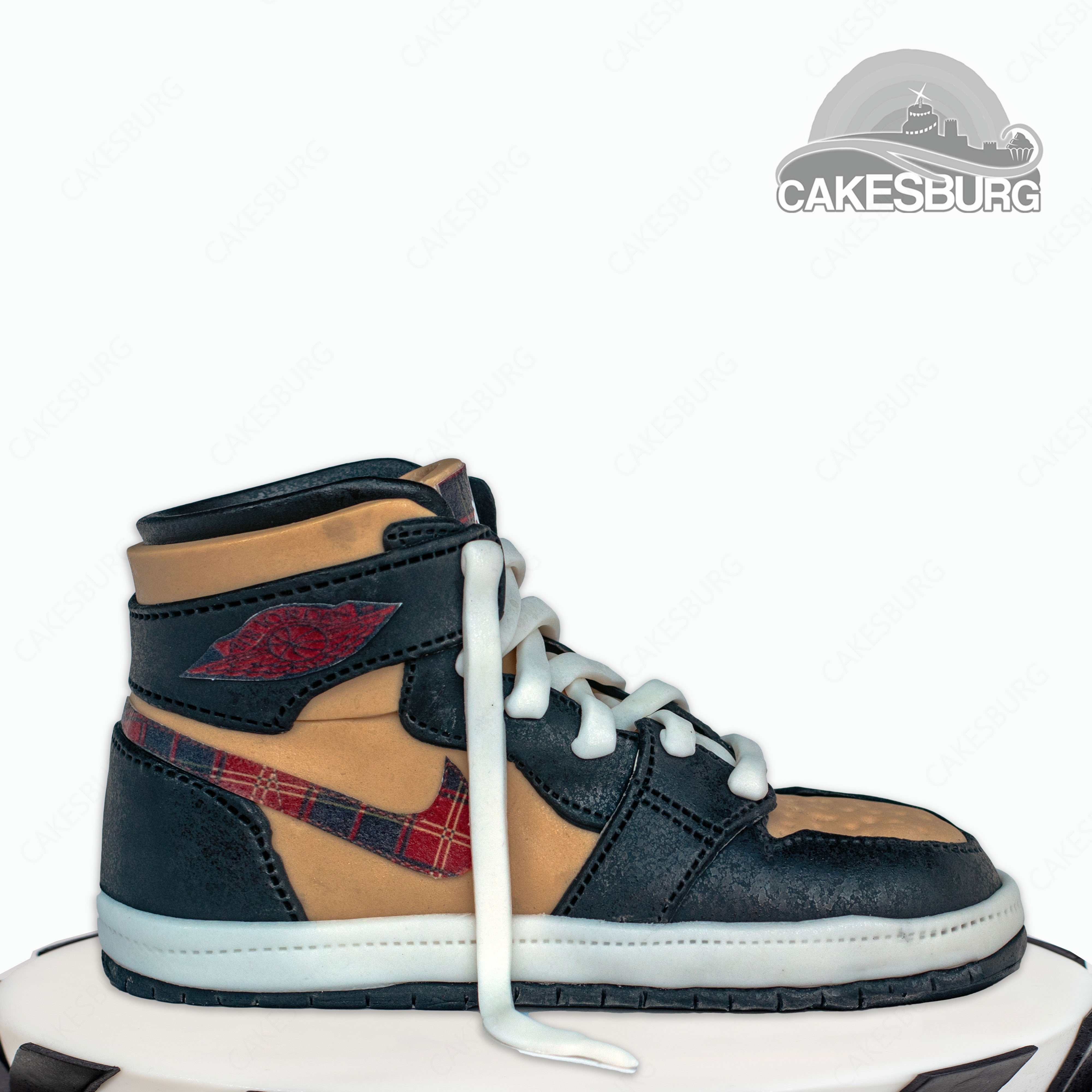 Air Jordan 1 Trainer & Shoebox Cake - Multicolour