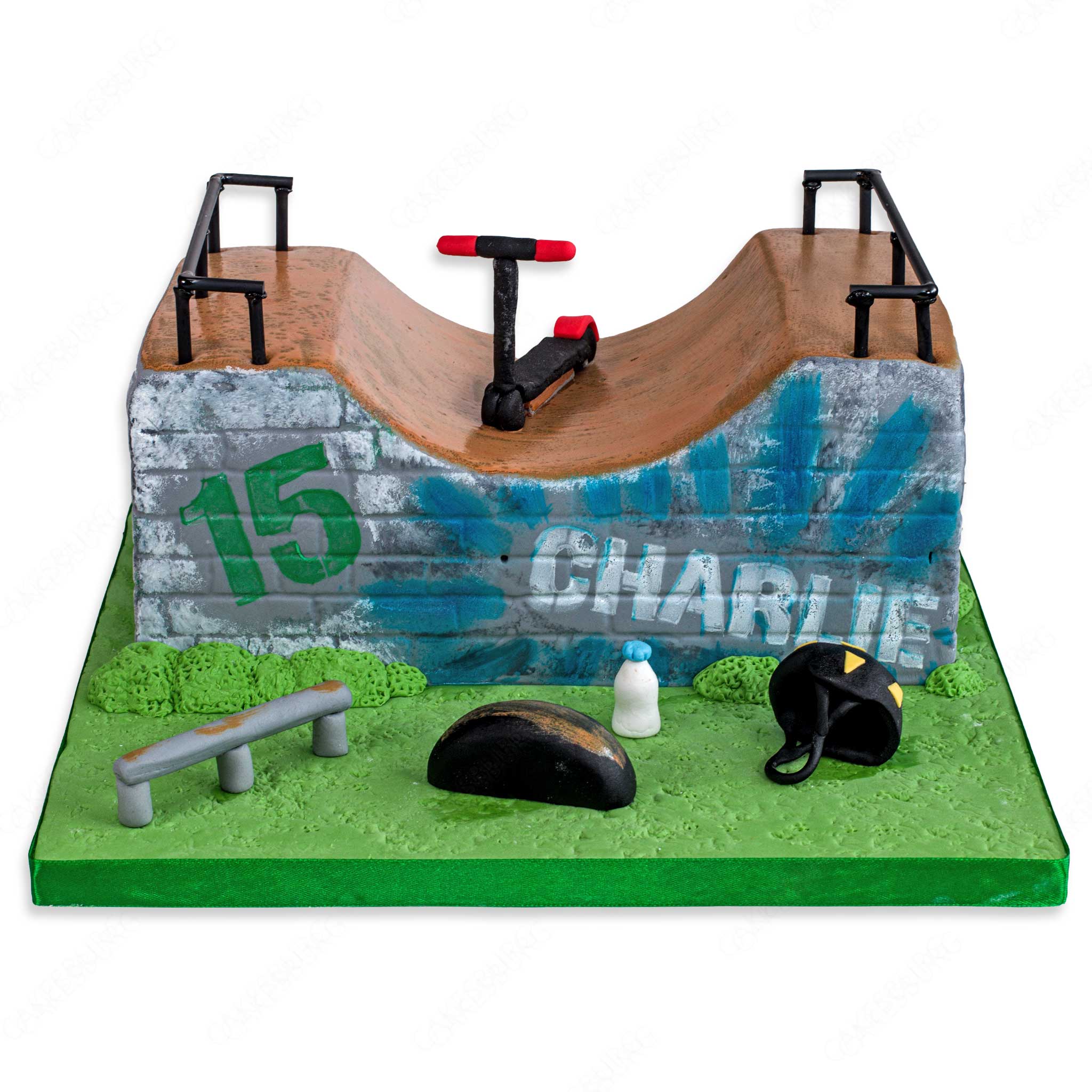 Half Pipe Skate / Scooter Ramp Cake - [TOP SELLER]