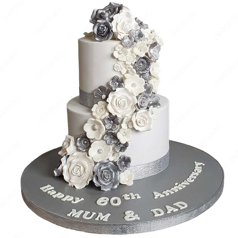 Elegant Grey/White Flower Cake
