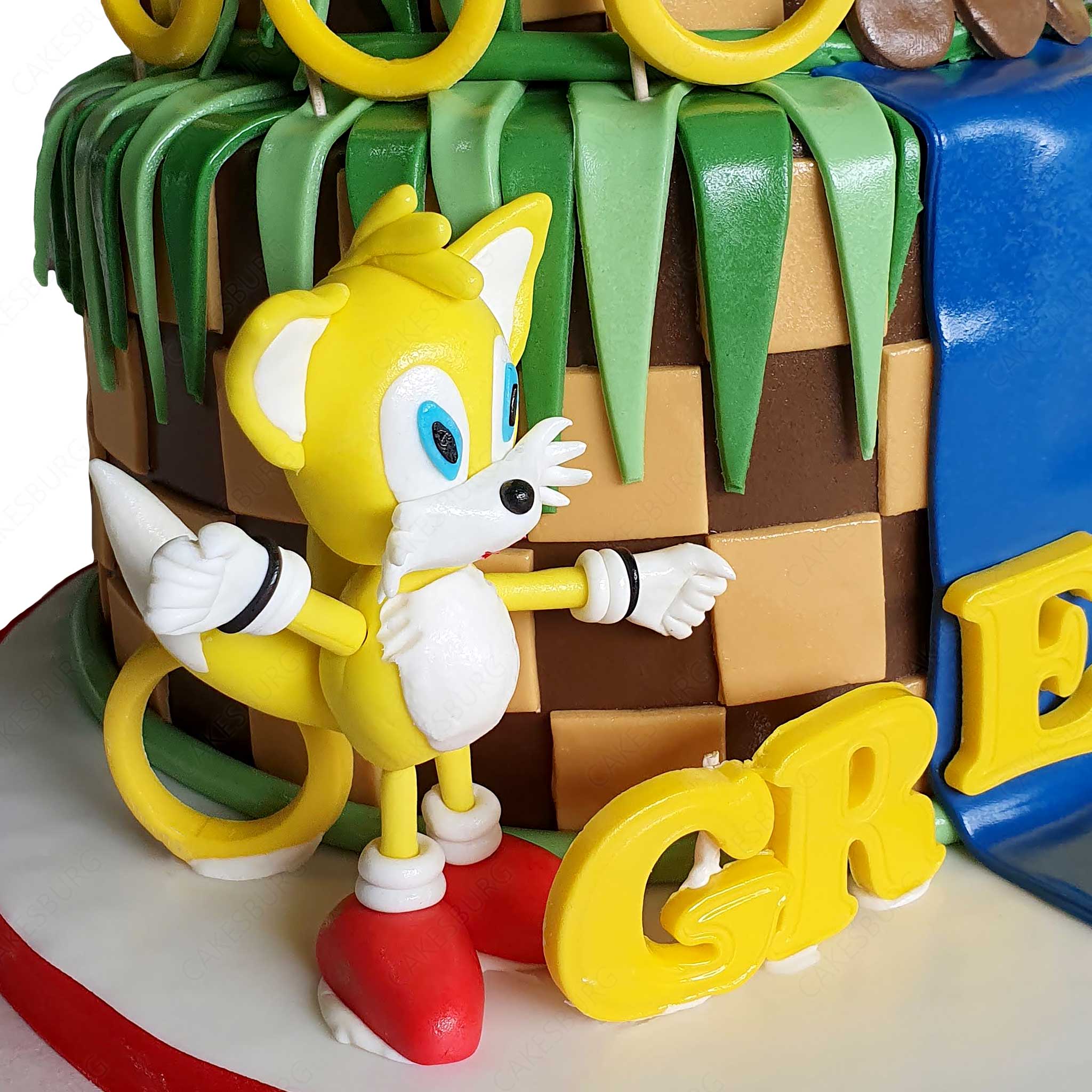 Sonic the Hedgehog & Tails Cake