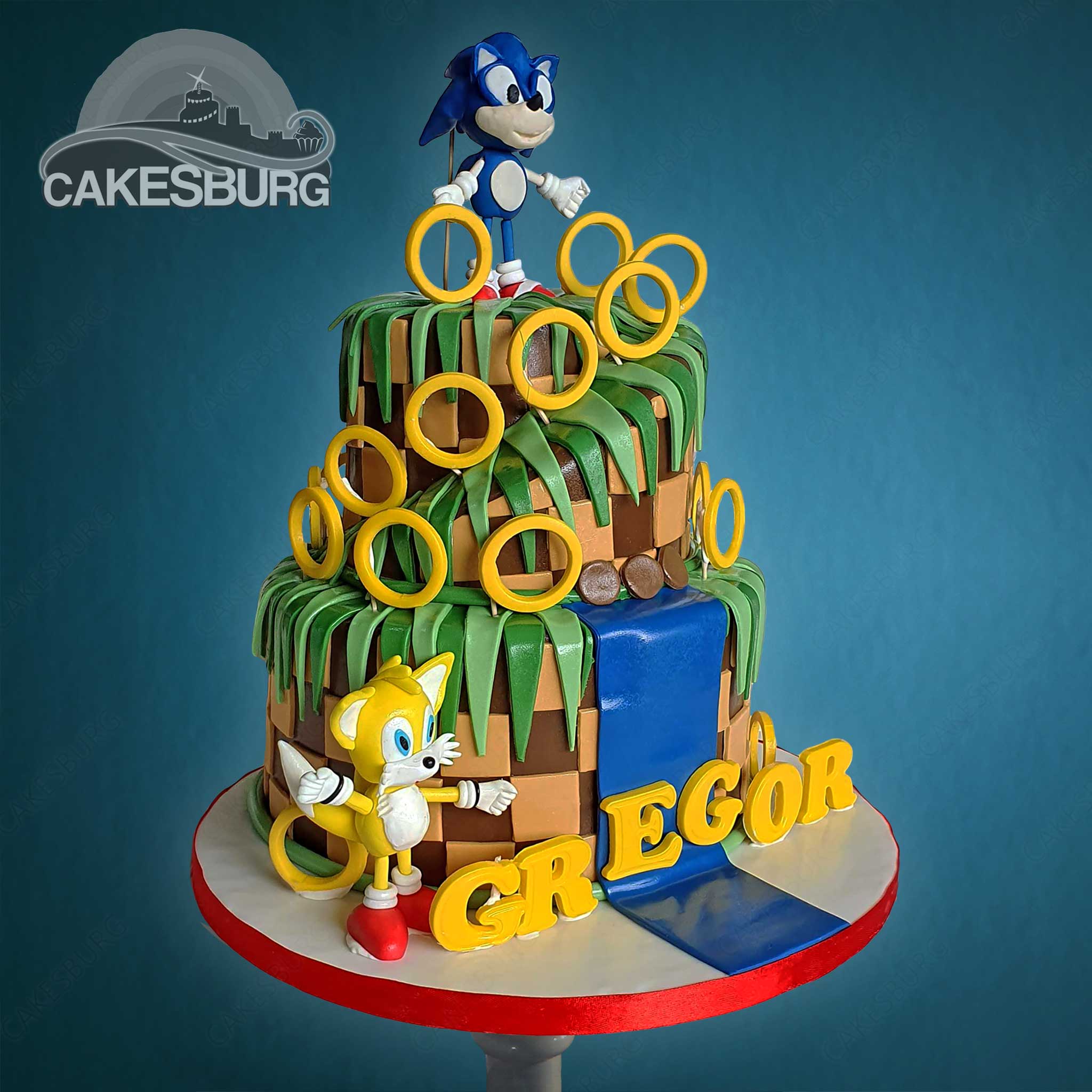 Sonic the Hedgehog & Tails Cake