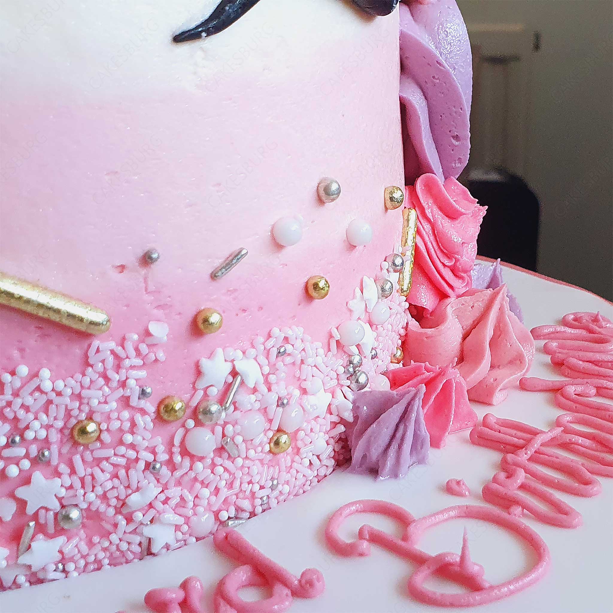 Unicorn Cake #11