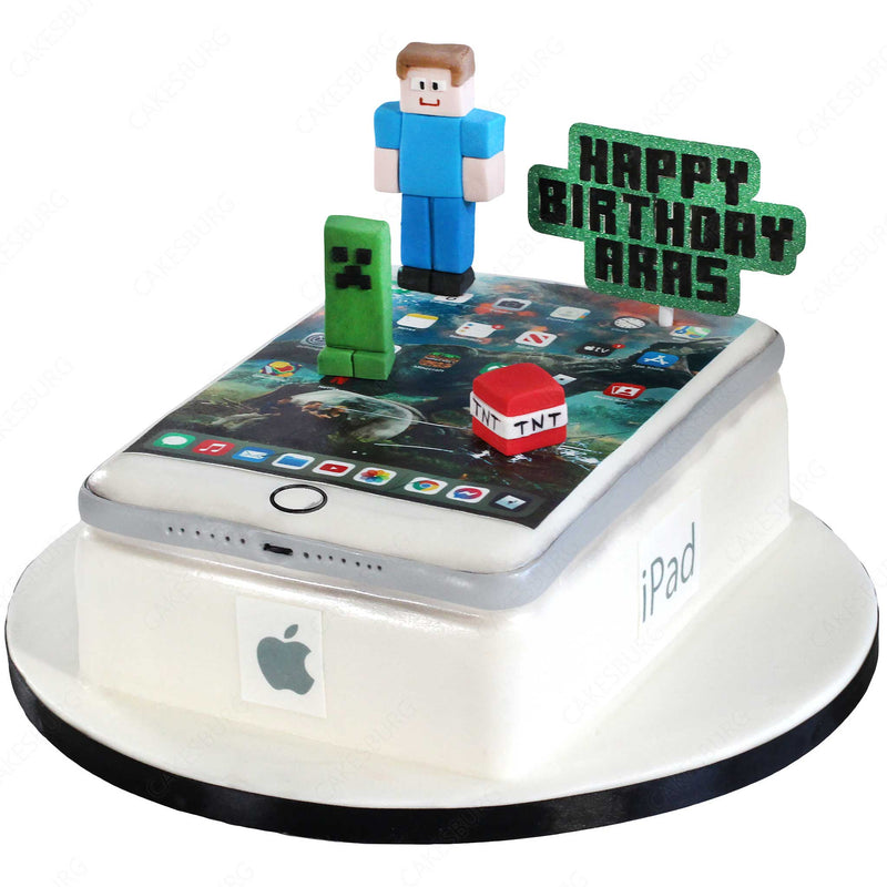 Minecraft / iPad Cake