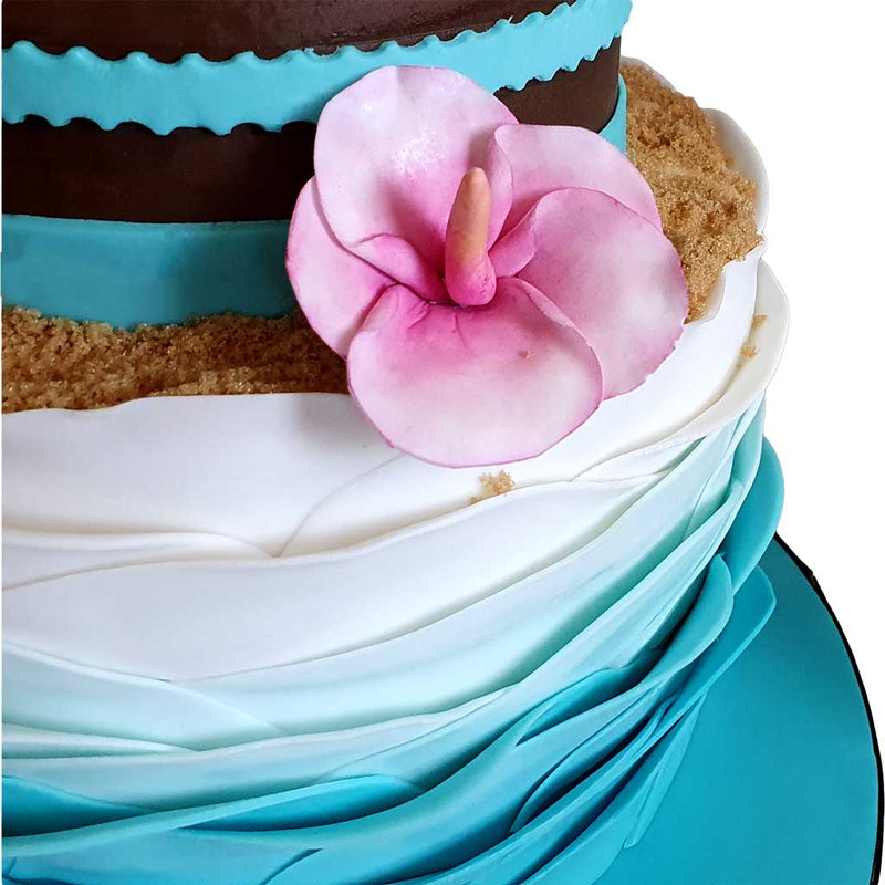 Modelo Wave cake  Wave cake, Cute birthday cakes, Pretty birthday