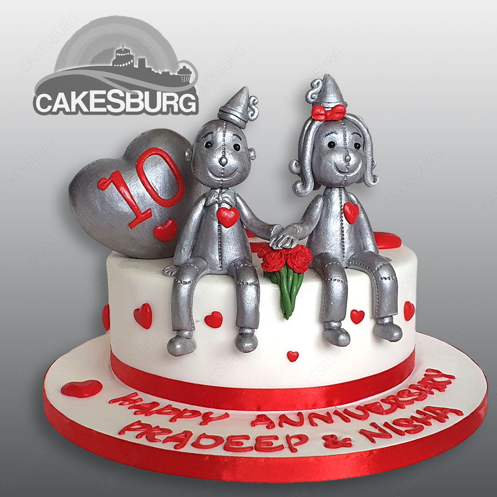 10th Anniversary Tin Figurines Cake